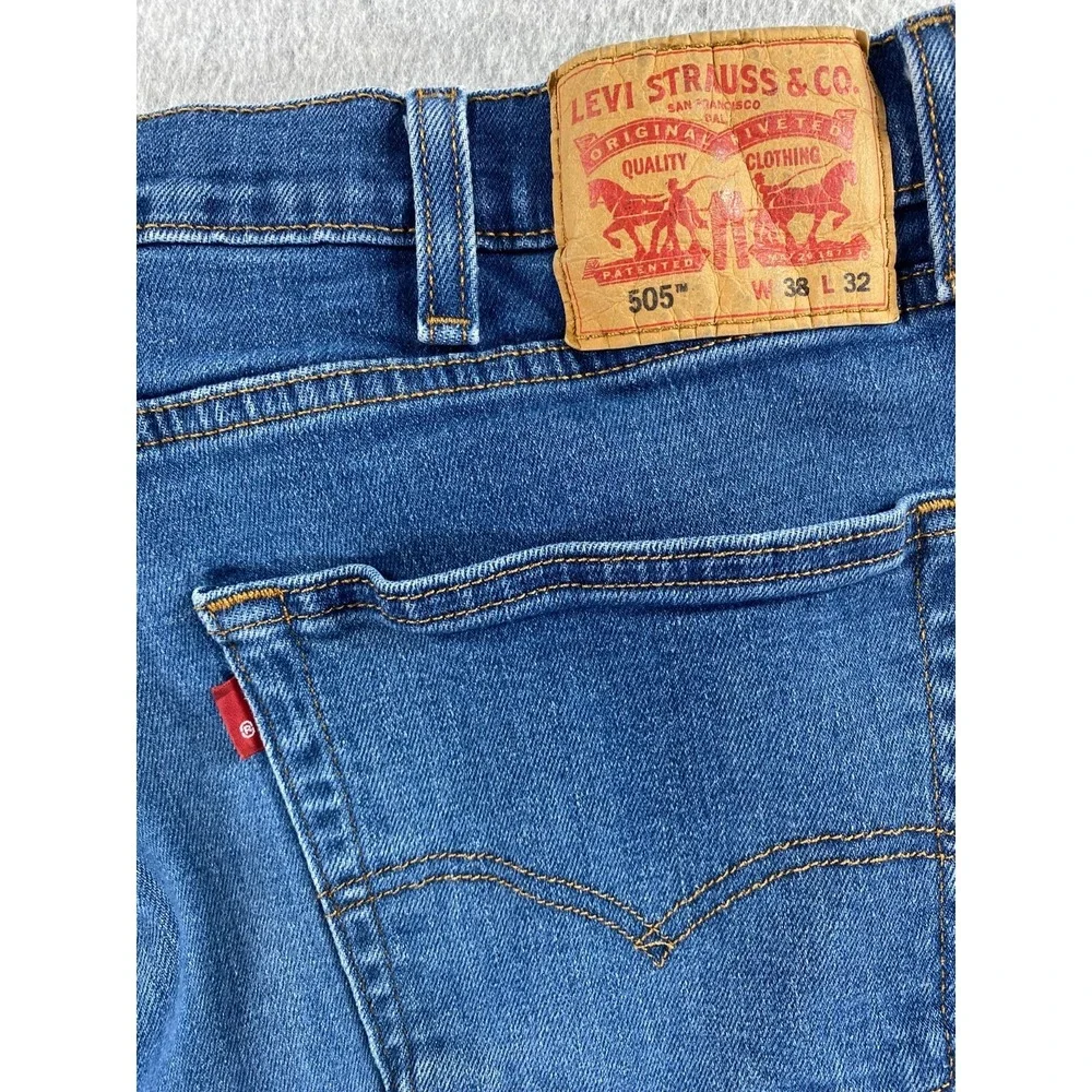 Levi's 505 Jeans Mens 38x32 Straight Regular Blue Dark Wash Measures 34x30 Ranch